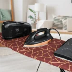 مكوى بخار مع قاعدة زيلان