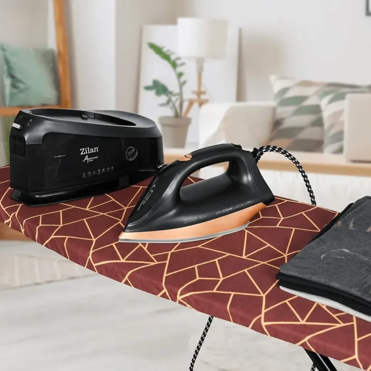 مكوى بخار مع قاعدة زيلان