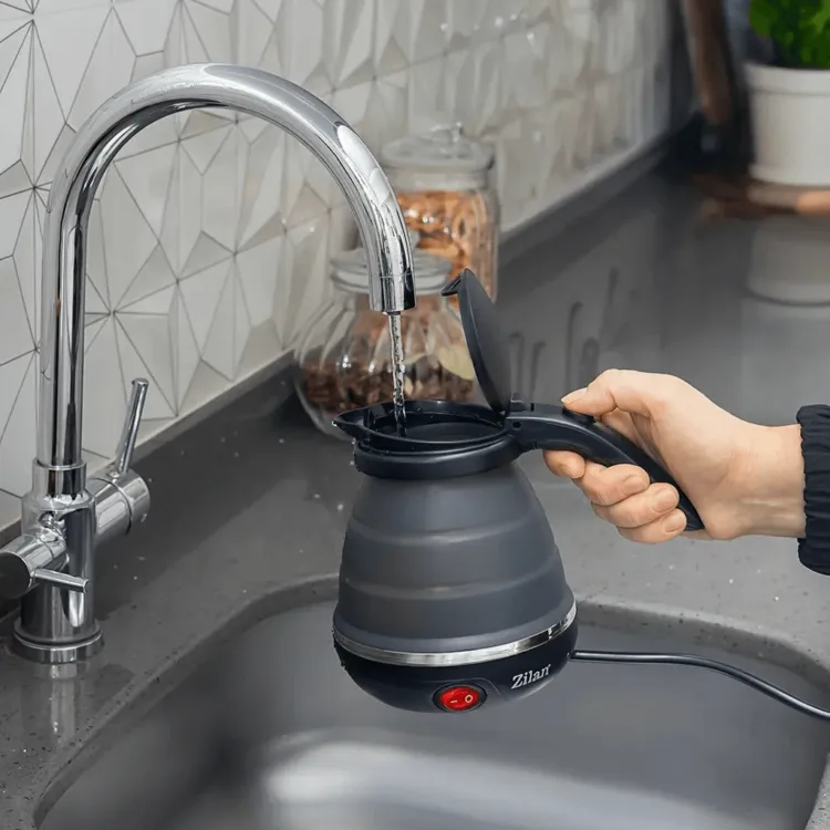 ﺳﺨﺎﻥ ﻣﺎﺀ ﻗﺎﺑﻞ ﻟﻠﻄﻲ زيلان